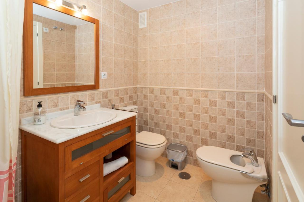 Aquamaris, 2 Dormitorios, By Bookindenia Apartment